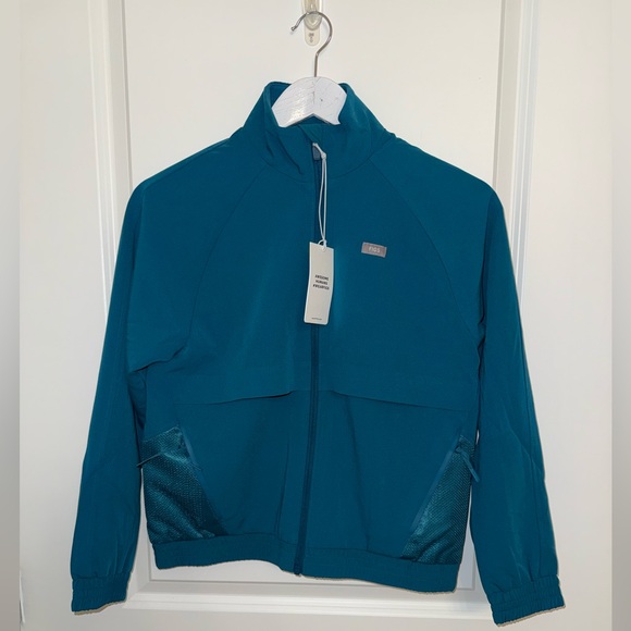 Figs Jackets & Blazers - Figs Sydney Performance Scrub Jacket in Pacific Blue